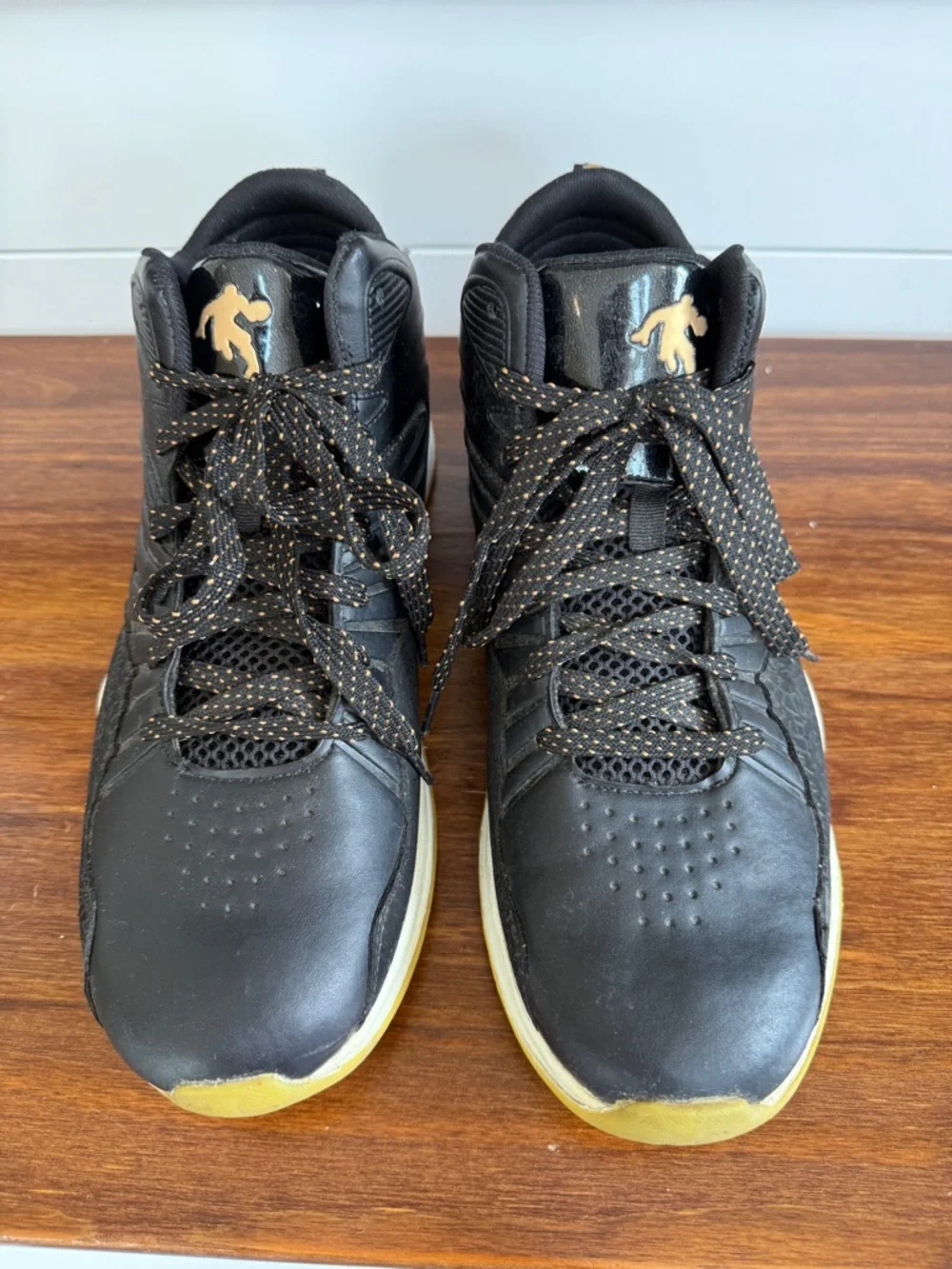 AND1 Mens Size 12 Black Basketball Shoes Athletic Sneakers Streetwear - Picture 5 of 7